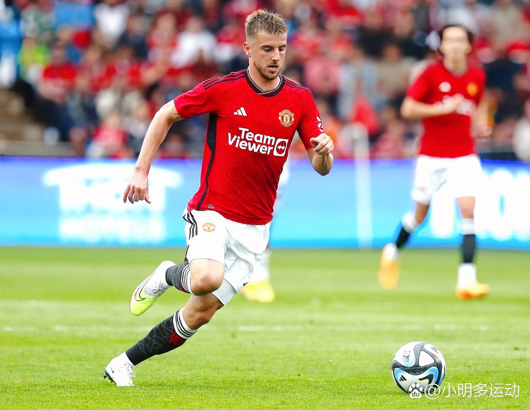 穆勒：30%时间在体验温哥华这座美丽的城市，明年肯定留下（穆勒：将三成时间用于感受温哥华之美，明年确定继续留在这座城市）