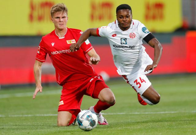 杜兰特连续三场得分上双（杜兰特已连续三战得分上双）