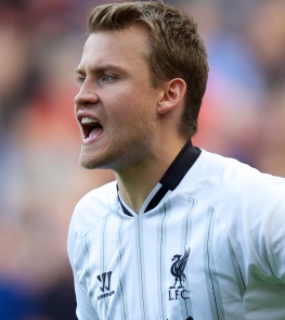 足球欧联杯再次上演进球大战，球迷直呼过瘾（欧联杯再掀进球狂潮，球迷大呼过瘾）