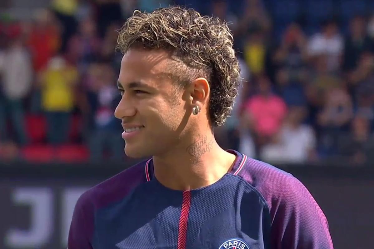 库利巴利：世界杯与法国同组令人期待，眼下专注于非洲杯（库利巴利：期待世界杯同组法国，目前专注非洲杯）