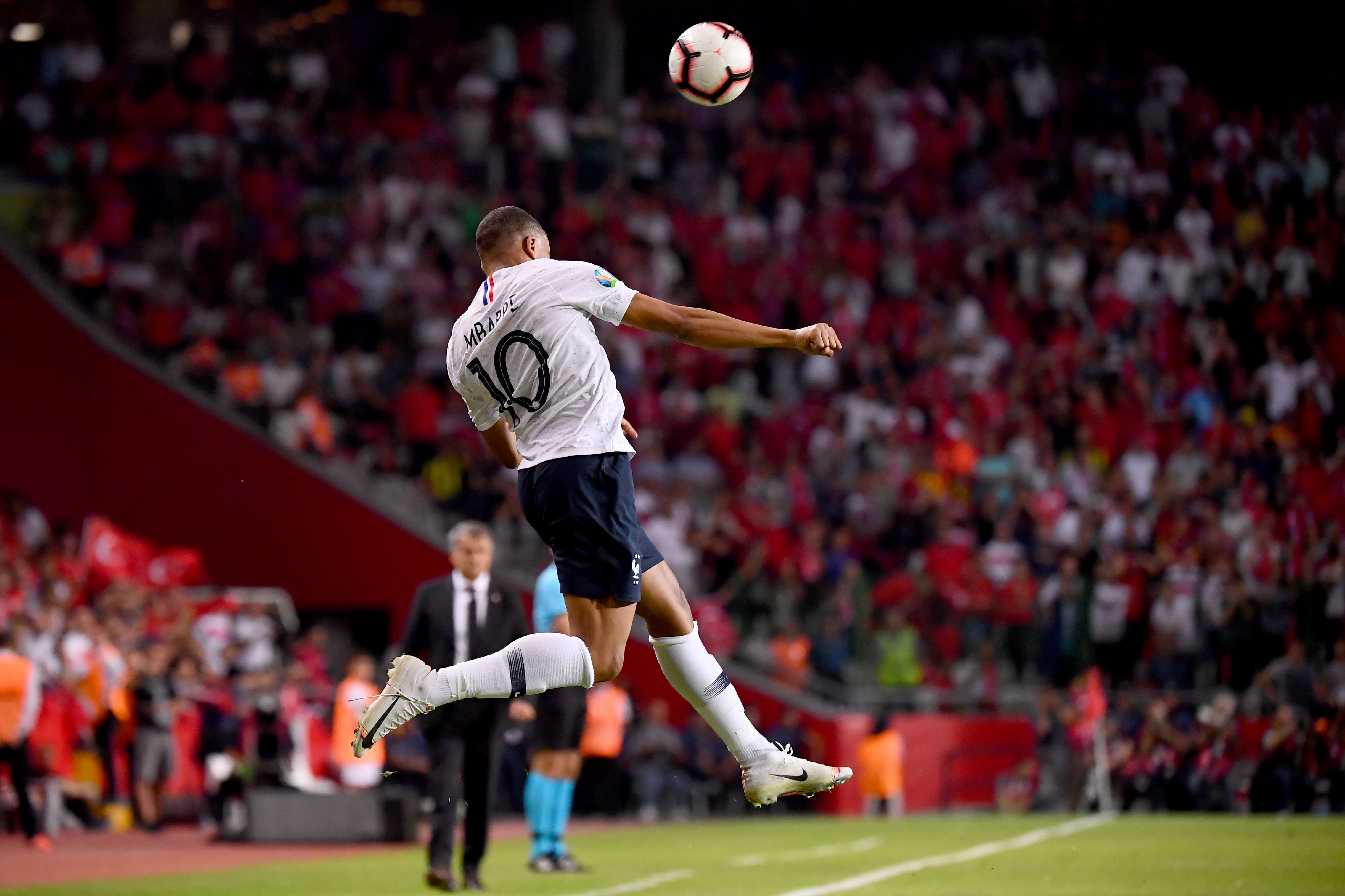 特朗普自上 特朗普自上