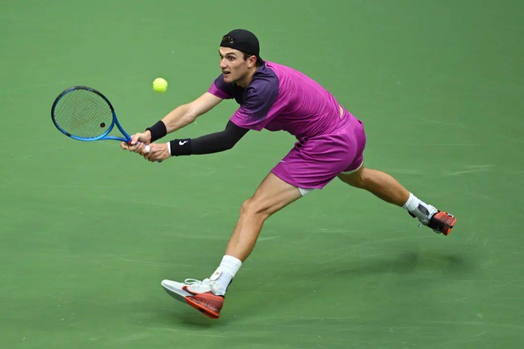 年轻球员有 年轻球员有