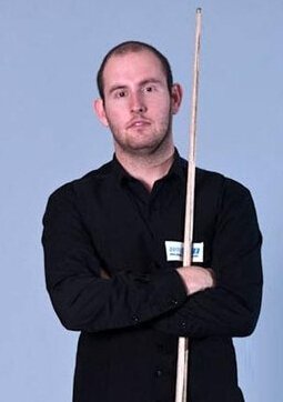 沦为替补 沦为替补